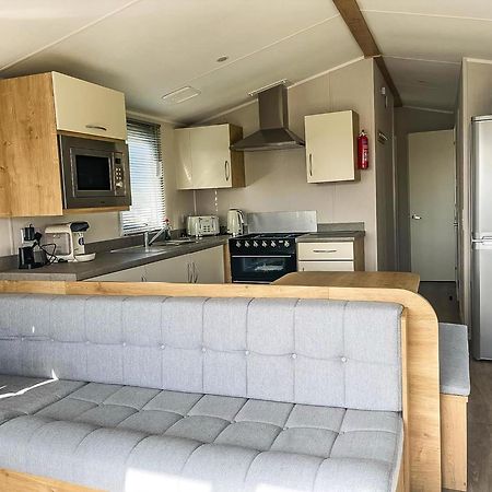 Lovely 8 Berth Caravan For Hire At Barmston Beach Holiday Park Ref 62002O Hotel Lund Buitenkant foto
