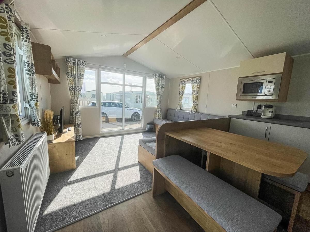 Lovely 8 Berth Caravan For Hire At Barmston Beach Holiday Park Ref 62002O Hotel Lund Buitenkant foto