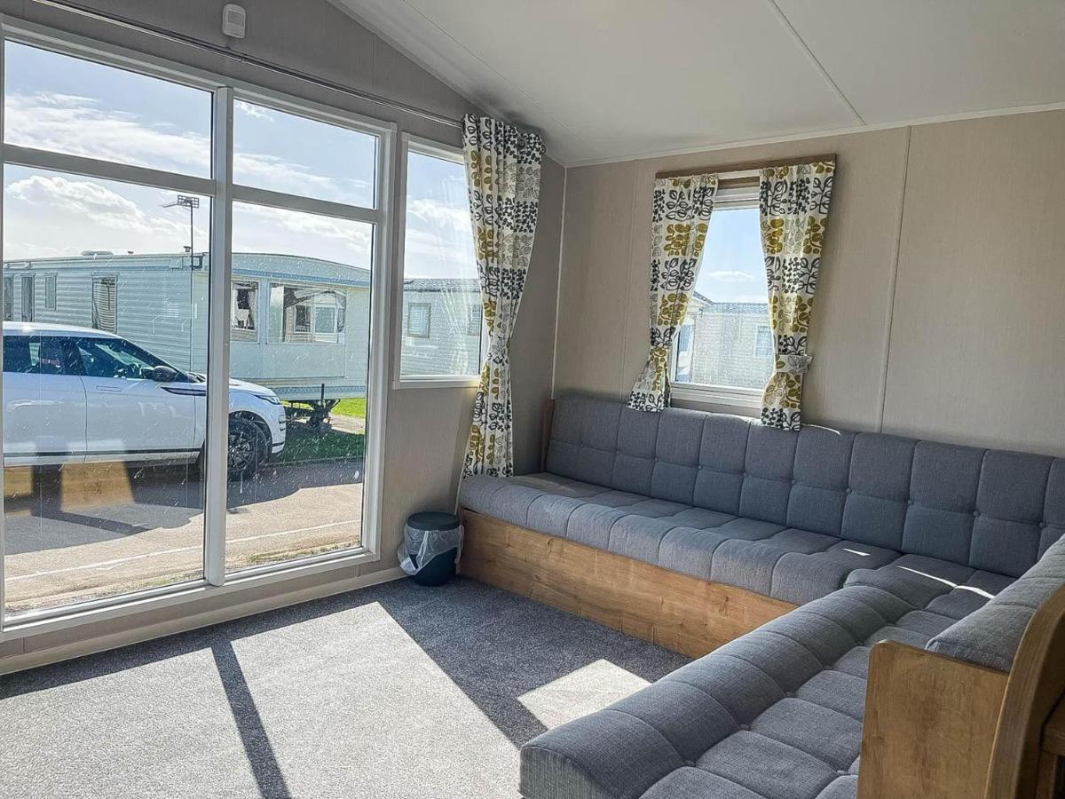 Lovely 8 Berth Caravan For Hire At Barmston Beach Holiday Park Ref 62002O Hotel Lund Buitenkant foto